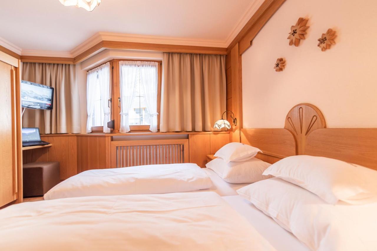 Hotel Garni Apart Tina Ишгль Экстерьер фото