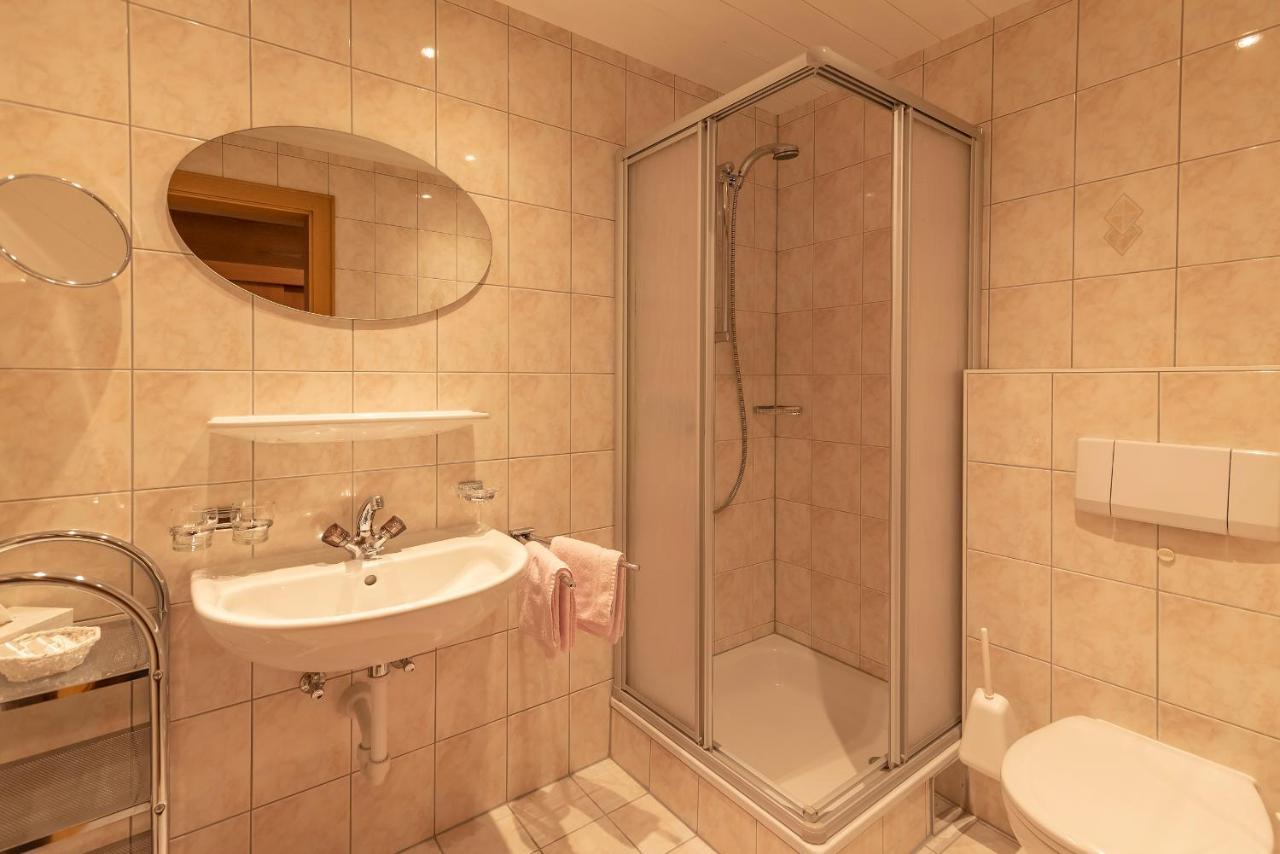 Hotel Garni Apart Tina Ишгль Экстерьер фото