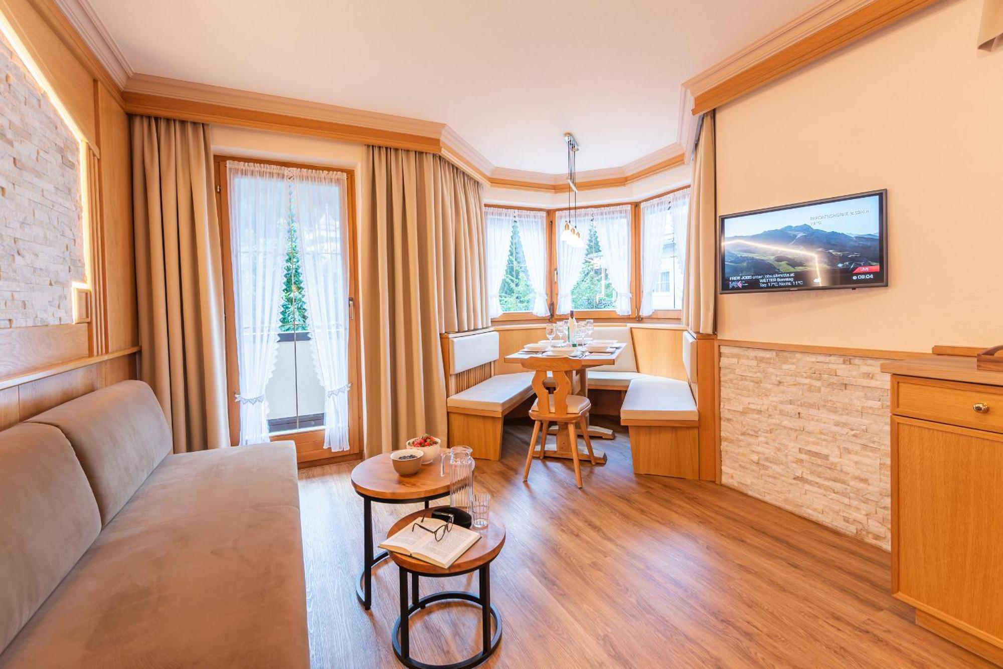 Hotel Garni Apart Tina Ишгль Экстерьер фото
