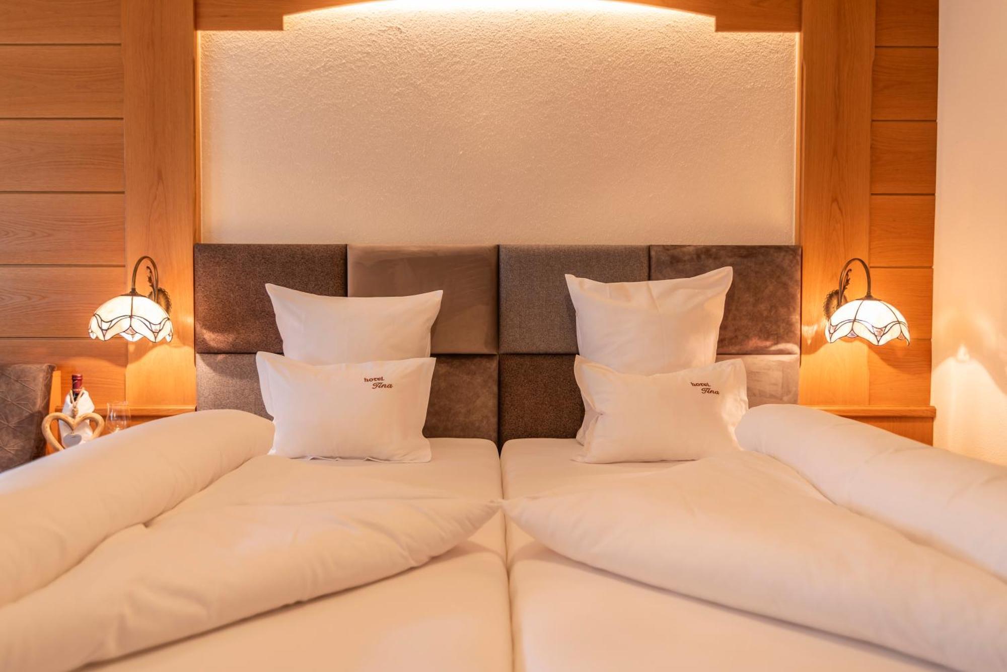 Hotel Garni Apart Tina Ишгль Экстерьер фото